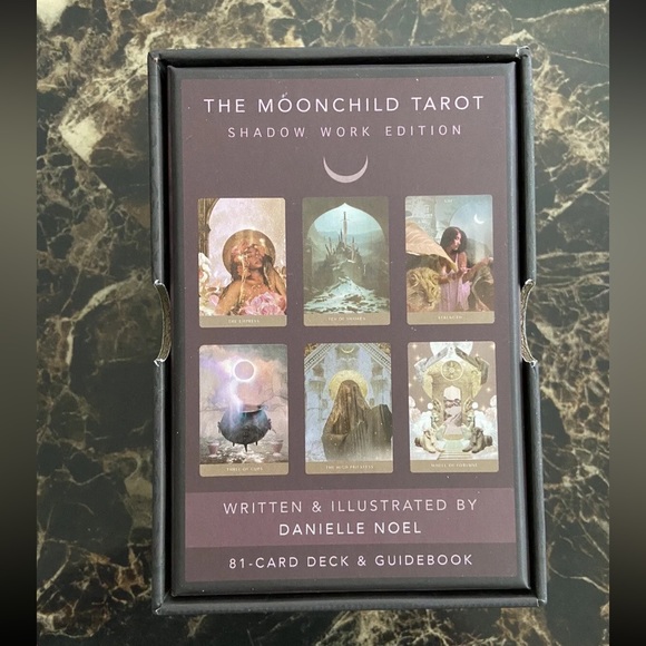 Moonchild Tarot Shadow Edition by Danielle Noel - Picture 11 of 11